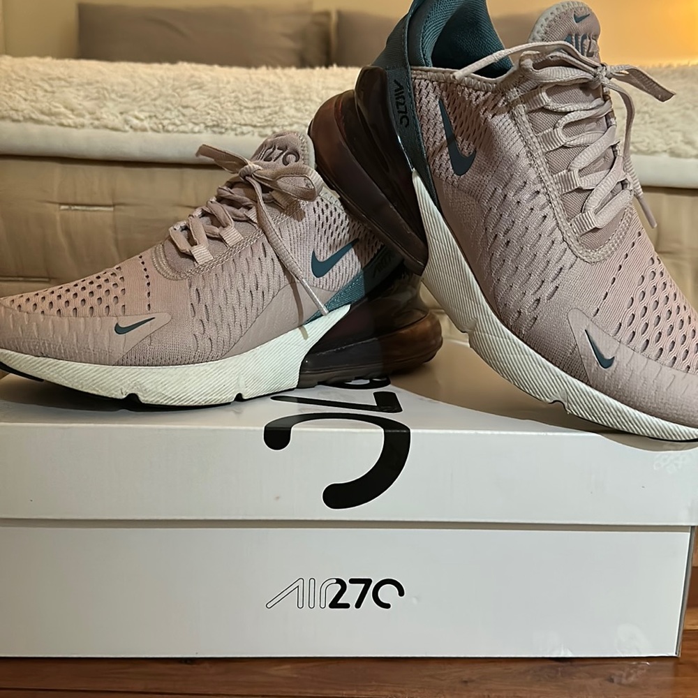 Women’s Nike Air Max 270- Particle Rose/Celestial Teal